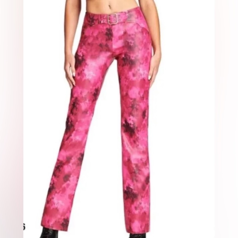 I am Gia pants